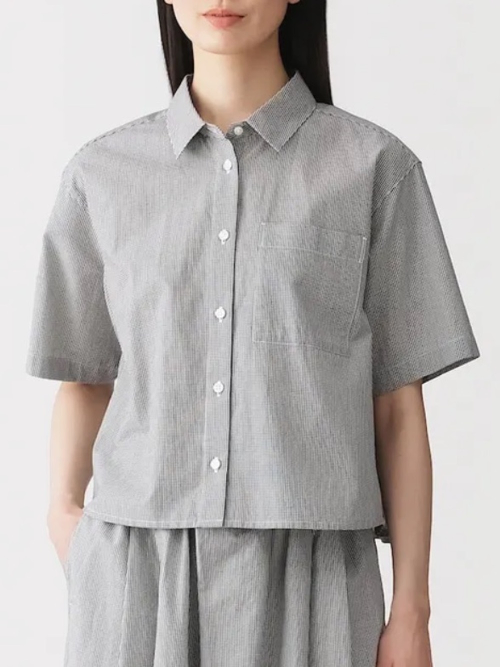 Muji Gray Short-Sleeve Button-Down Shirt